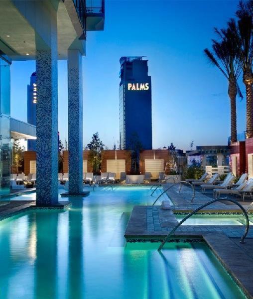 Luxury 53Rd Flr Condo With Amazing Sunset View & Balcony No Refee At Palms Place Лас Вегас Екстериор снимка