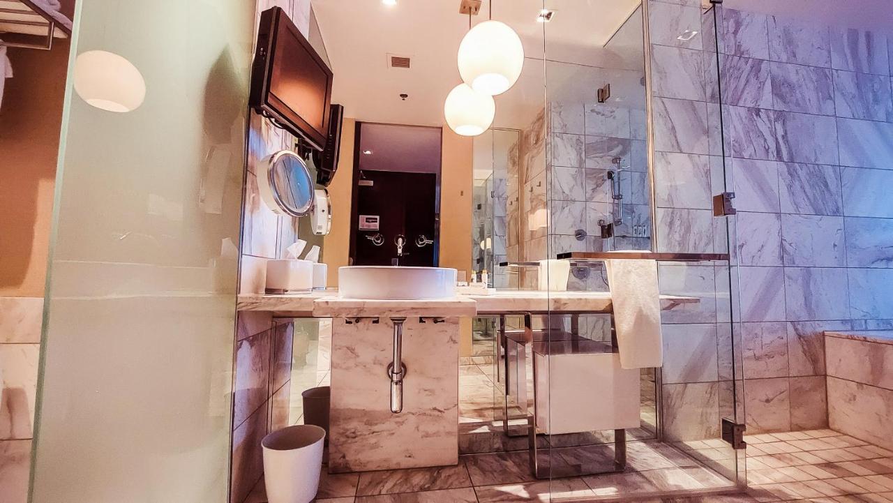 Luxury 53Rd Flr Condo With Amazing Sunset View & Balcony No Refee At Palms Place Лас Вегас Екстериор снимка